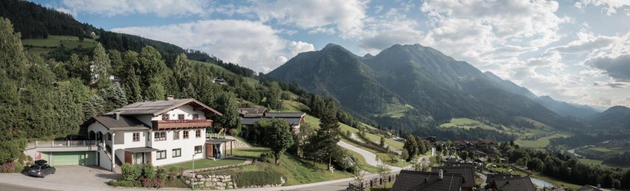 Appartement Alpenrot Sankt Johann im Pongau Exterior photo